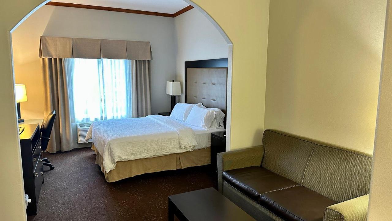 Holiday Inn Express Vancouver North By Ihg Extérieur photo