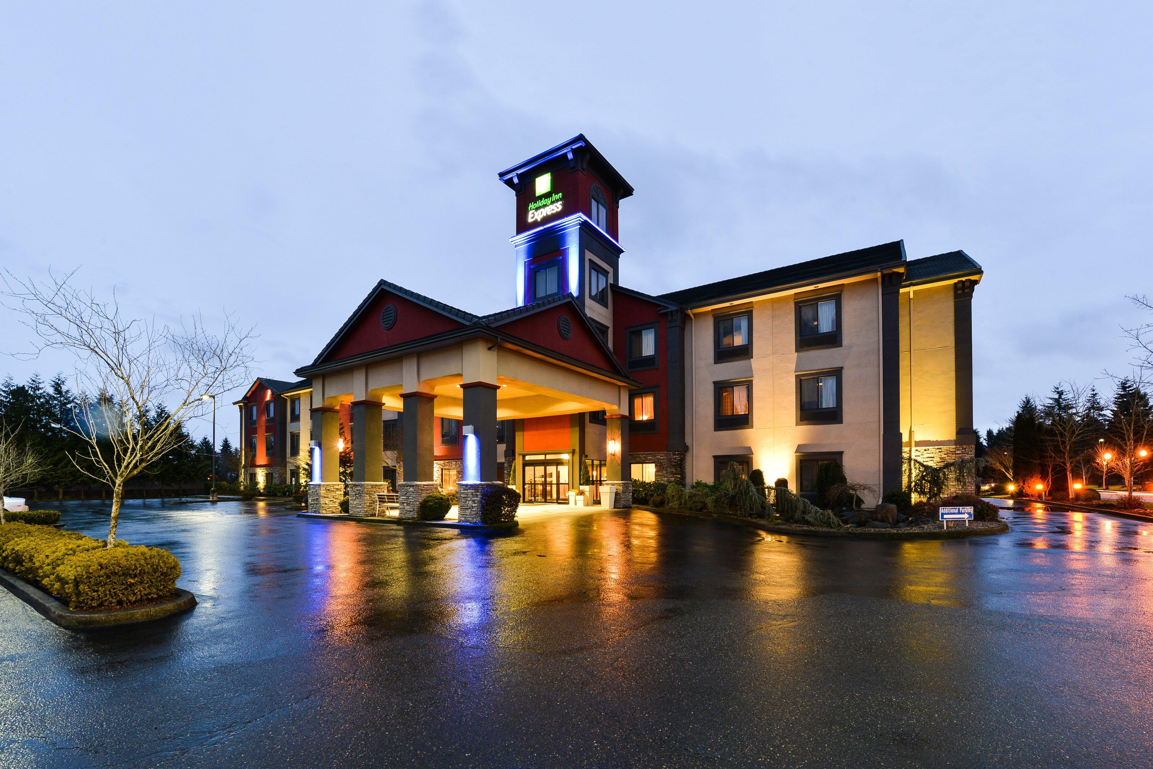 Holiday Inn Express Vancouver North By Ihg Extérieur photo