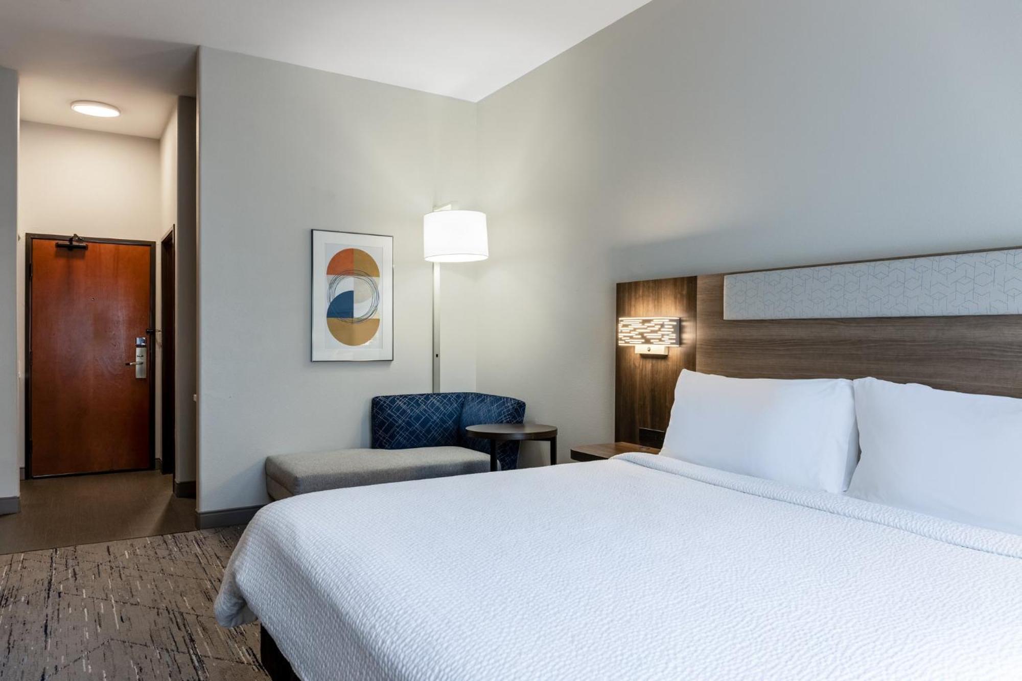 Holiday Inn Express Vancouver North By Ihg Extérieur photo