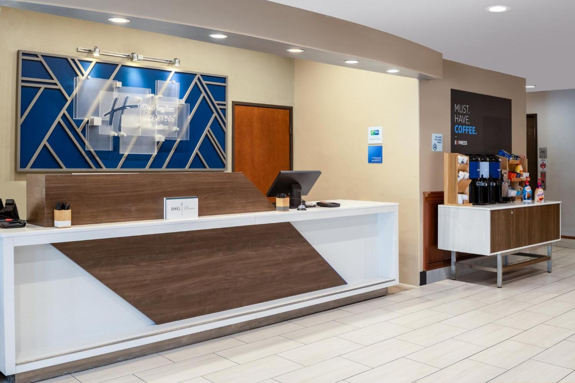 Holiday Inn Express Vancouver North By Ihg Extérieur photo